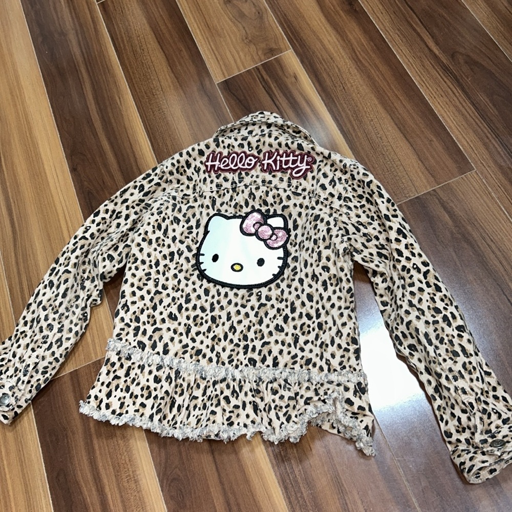 Size 5 Toddler little girls Hello Kitty 98% cotton jacket